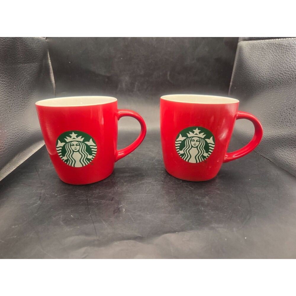 Starbucks 12 oz Red Mug w Green Mermaid Starbucks Logo Christmas 2021 (Set of 2)